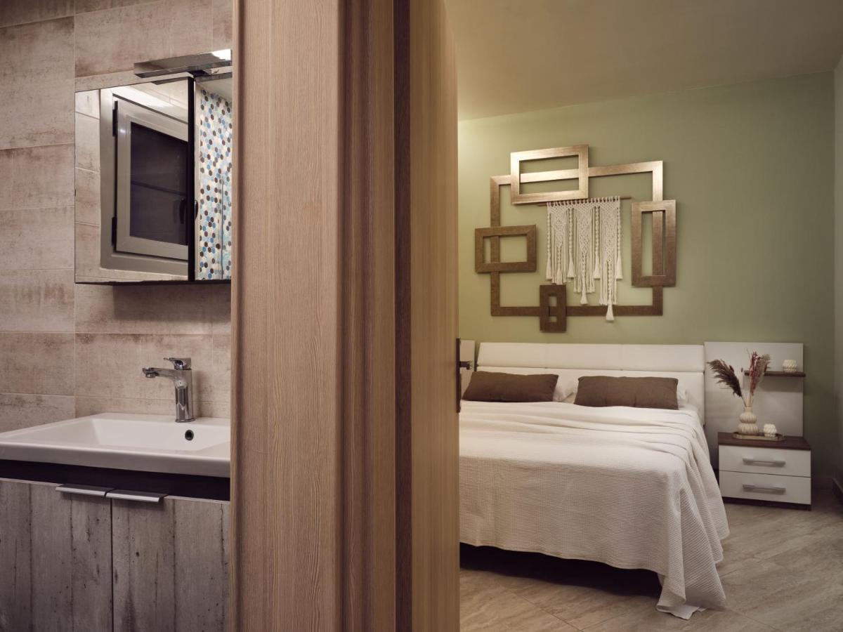 Laura Suites Kota Zakynthos Bagian luar foto